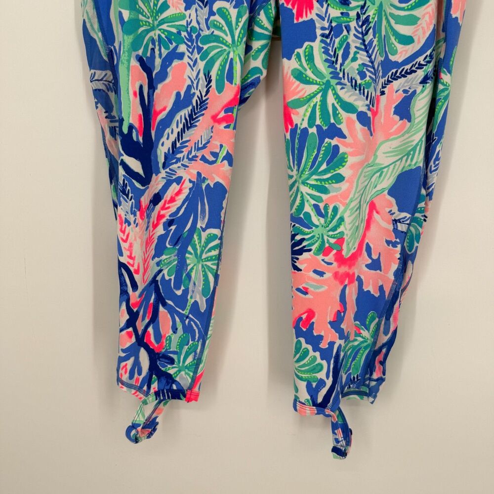 Lilly Pulitzer Luxletic Legging Women XL Blue Weekender Crop Tropical Coastal - Picture 3 of 13